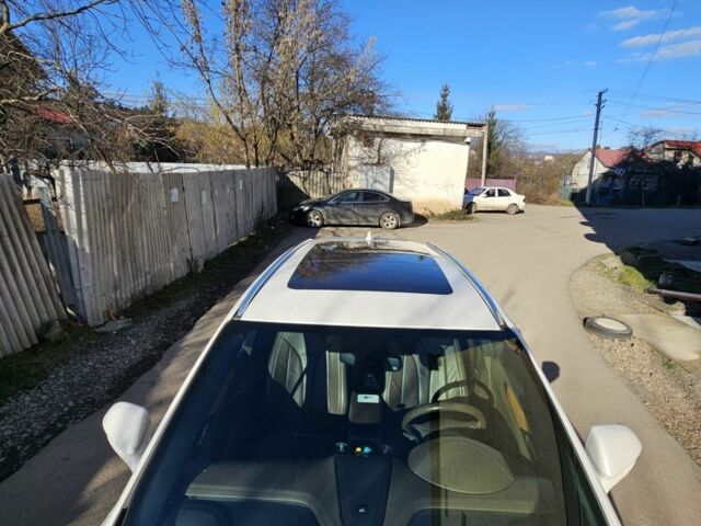 Белый Линкольн МКС, объемом двигателя 2.3 л и пробегом 150 тыс. км за 14500 $, фото 6 на Automoto.ua