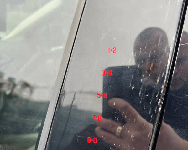 Белый Линкольн МКС, объемом двигателя 2 л и пробегом 171 тыс. км за 12500 $, фото 10 на Automoto.ua