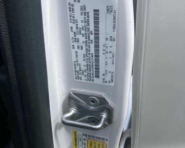 Белый Линкольн МКС, объемом двигателя 1.99 л и пробегом 191 тыс. км за 13200 $, фото 28 на Automoto.ua