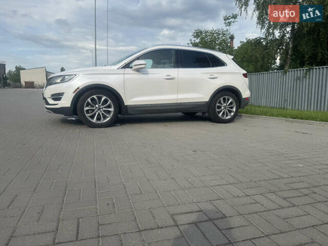 Білий Лінкольн МКС, об'ємом двигуна 2 л та пробігом 180 тис. км за 13100 $, фото 5 на Automoto.ua