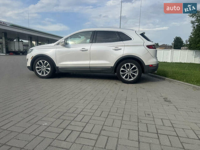 Білий Лінкольн МКС, об'ємом двигуна 2 л та пробігом 180 тис. км за 13100 $, фото 12 на Automoto.ua