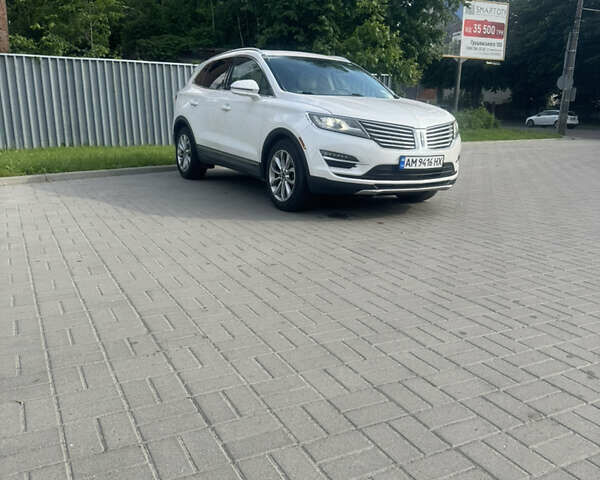 Білий Лінкольн МКС, об'ємом двигуна 2 л та пробігом 180 тис. км за 13100 $, фото 4 на Automoto.ua