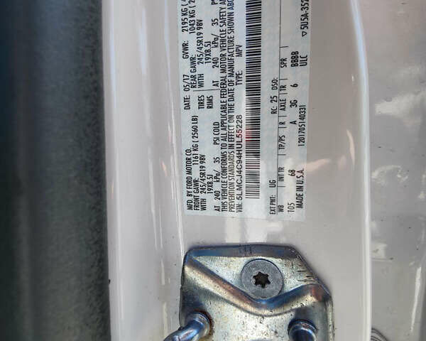 Белый Линкольн МКС, объемом двигателя 2 л и пробегом 49 тыс. км за 21000 $, фото 17 на Automoto.ua