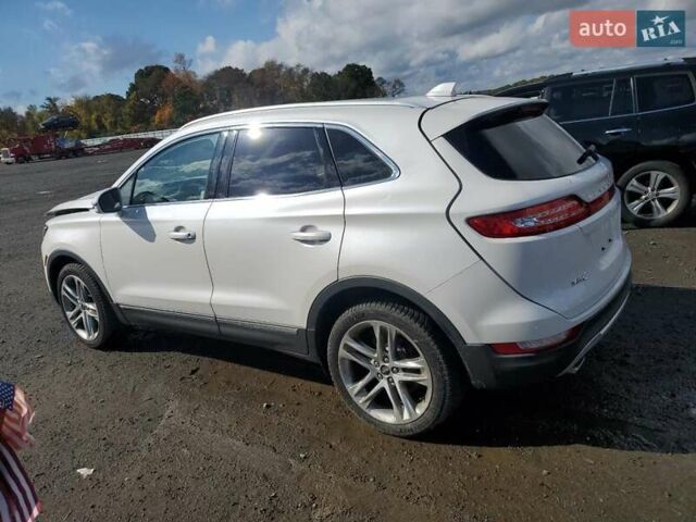 Білий Лінкольн МКС, об'ємом двигуна 0 л та пробігом 129 тис. км за 3000 $, фото 1 на Automoto.ua