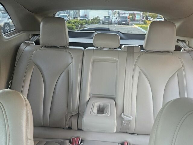 Белый Линкольн МКС, объемом двигателя 2 л и пробегом 91 тыс. км за 15499 $, фото 16 на Automoto.ua