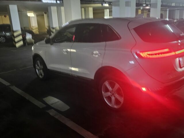 Белый Линкольн МКС, объемом двигателя 2 л и пробегом 91 тыс. км за 15499 $, фото 23 на Automoto.ua