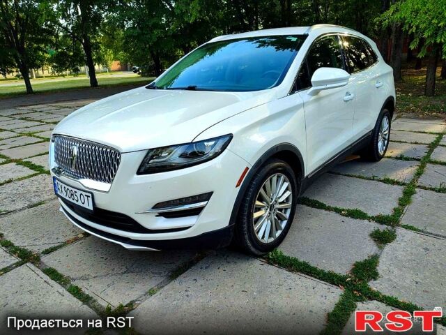 Білий Лінкольн МКС, об'ємом двигуна 2 л та пробігом 49 тис. км за 19500 $, фото 1 на Automoto.ua