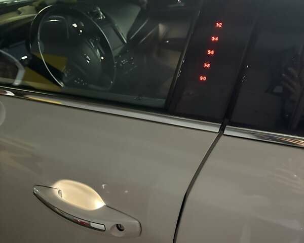 Белый Линкольн МКС, объемом двигателя 2 л и пробегом 43 тыс. км за 23500 $, фото 23 на Automoto.ua