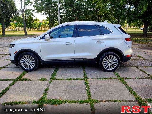 Білий Лінкольн МКС, об'ємом двигуна 2 л та пробігом 49 тис. км за 19500 $, фото 3 на Automoto.ua