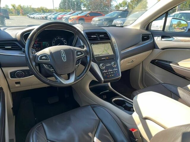 Белый Линкольн МКС, объемом двигателя 2 л и пробегом 41 тыс. км за 10900 $, фото 9 на Automoto.ua