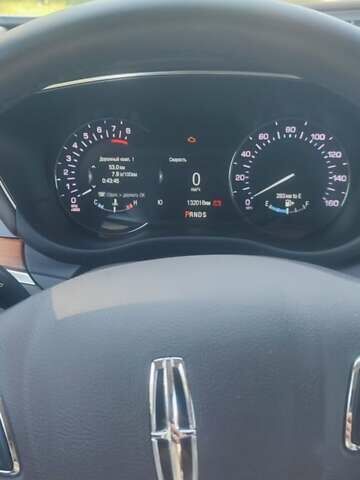 Белый Линкольн МКС, объемом двигателя 2 л и пробегом 132 тыс. км за 20500 $, фото 3 на Automoto.ua