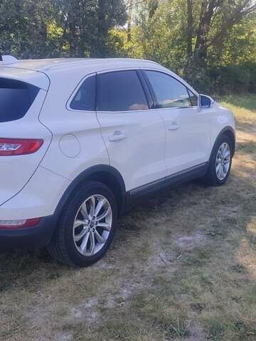 Белый Линкольн МКС, объемом двигателя 2 л и пробегом 132 тыс. км за 20500 $, фото 10 на Automoto.ua
