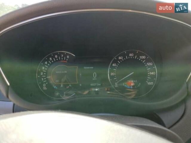 Бежевий Лінкольн МКС, об'ємом двигуна 2 л та пробігом 115 тис. км за 17500 $, фото 40 на Automoto.ua