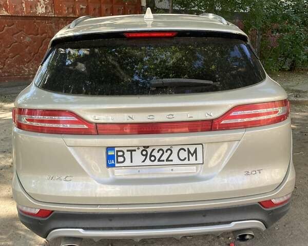 Бежевий Лінкольн МКС, об'ємом двигуна 2 л та пробігом 71 тис. км за 19000 $, фото 2 на Automoto.ua
