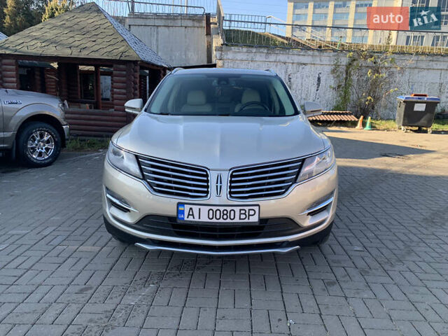 Бежевый Линкольн МКС, объемом двигателя 2.3 л и пробегом 104 тыс. км за 17000 $, фото 1 на Automoto.ua
