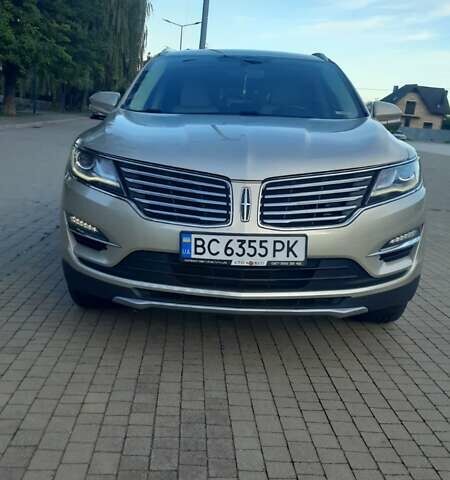 Бежевий Лінкольн МКС, об'ємом двигуна 2 л та пробігом 115 тис. км за 17500 $, фото 5 на Automoto.ua