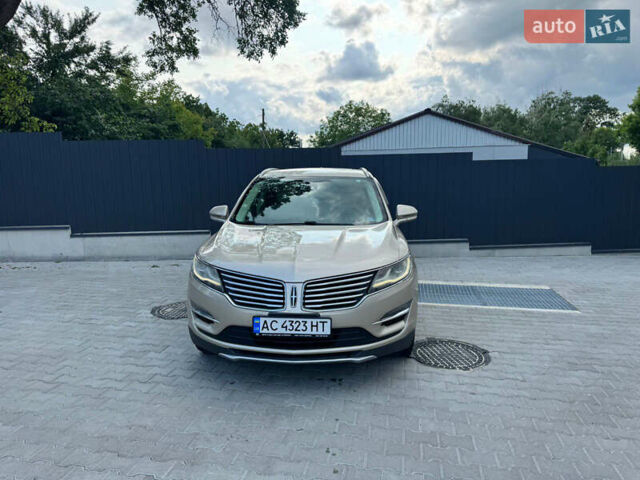 Бежевий Лінкольн МКС, об'ємом двигуна 2 л та пробігом 174 тис. км за 14000 $, фото 5 на Automoto.ua