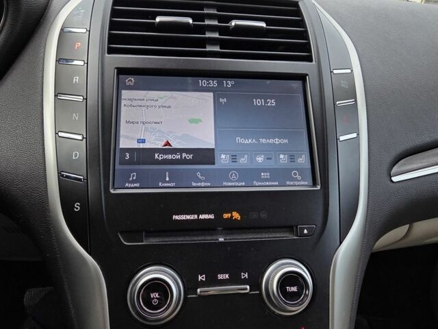 Бежевый Линкольн МКС, объемом двигателя 2 л и пробегом 88 тыс. км за 466 $, фото 3 на Automoto.ua