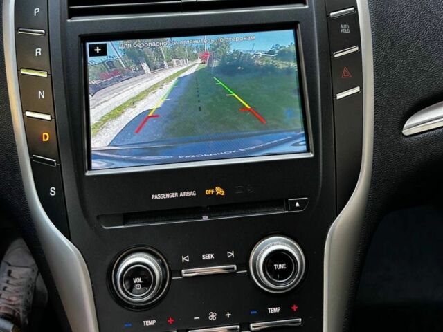 Черный Линкольн МКС, объемом двигателя 2 л и пробегом 118 тыс. км за 16000 $, фото 2 на Automoto.ua