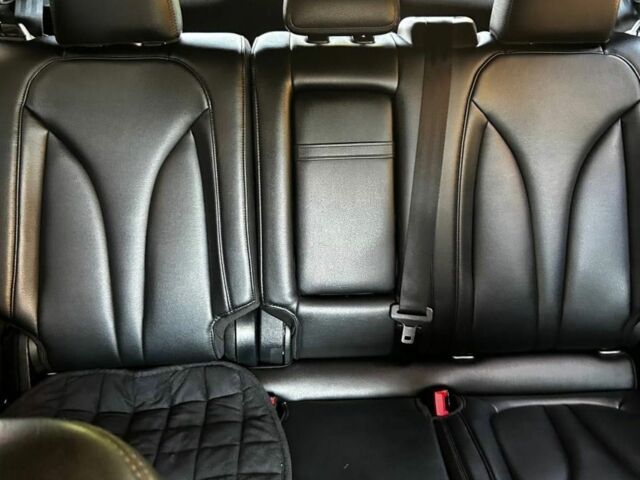 Черный Линкольн МКС, объемом двигателя 2 л и пробегом 118 тыс. км за 16000 $, фото 4 на Automoto.ua