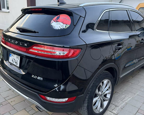 Черный Линкольн МКС, объемом двигателя 2 л и пробегом 227 тыс. км за 15000 $, фото 3 на Automoto.ua