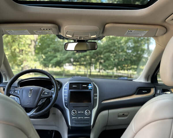 Черный Линкольн МКС, объемом двигателя 2 л и пробегом 161 тыс. км за 12500 $, фото 24 на Automoto.ua