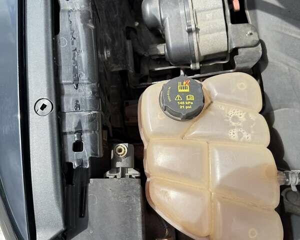 Чорний Лінкольн МКС, об'ємом двигуна 2 л та пробігом 120 тис. км за 15600 $, фото 23 на Automoto.ua