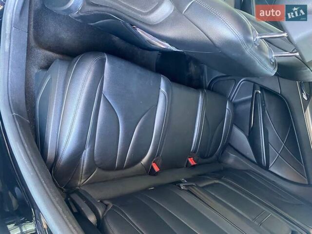 Черный Линкольн МКС, объемом двигателя 2 л и пробегом 210 тыс. км за 15800 $, фото 15 на Automoto.ua