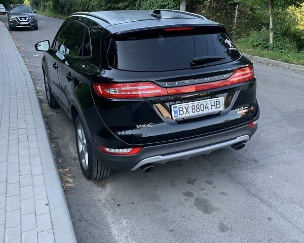 Черный Линкольн МКС, объемом двигателя 2 л и пробегом 132 тыс. км за 15000 $, фото 2 на Automoto.ua