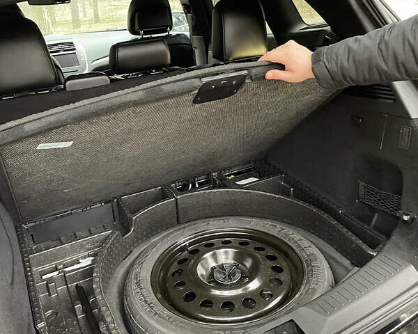 Чорний Лінкольн МКС, об'ємом двигуна 2 л та пробігом 124 тис. км за 15000 $, фото 23 на Automoto.ua