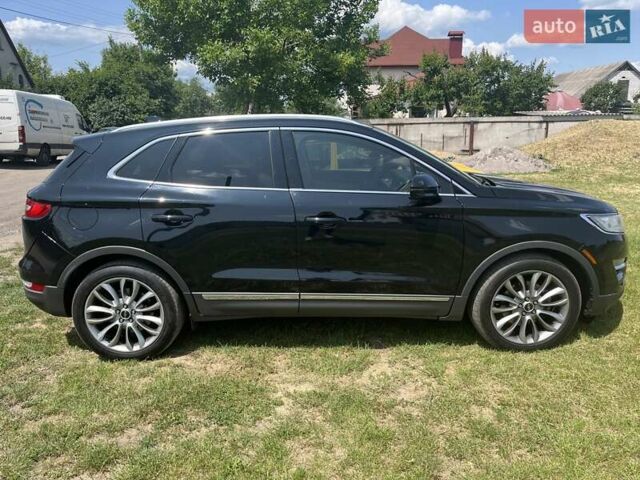 Чорний Лінкольн МКС, об'ємом двигуна 2 л та пробігом 165 тис. км за 18000 $, фото 2 на Automoto.ua