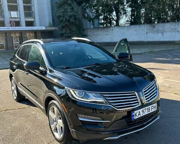 Черный Линкольн МКС, объемом двигателя 2 л и пробегом 70 тыс. км за 16500 $, фото 7 на Automoto.ua