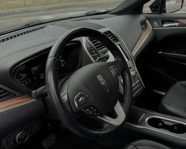 Черный Линкольн МКС, объемом двигателя 2 л и пробегом 165 тыс. км за 14500 $, фото 8 на Automoto.ua