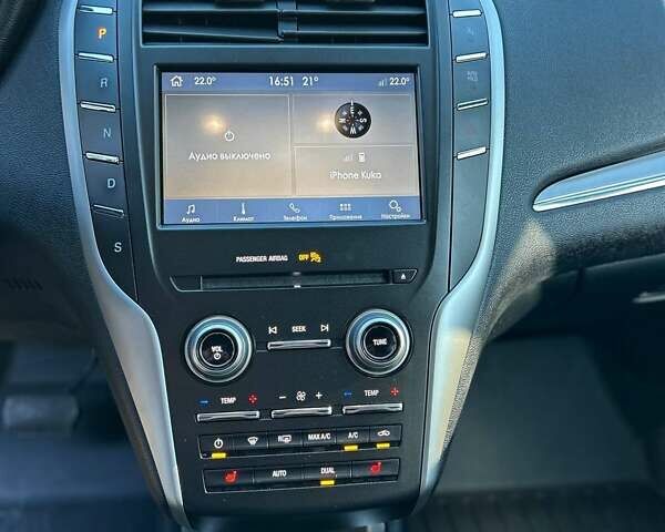 Черный Линкольн МКС, объемом двигателя 2 л и пробегом 70 тыс. км за 16500 $, фото 6 на Automoto.ua