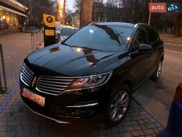 Чорний Лінкольн МКС, об'ємом двигуна 2 л та пробігом 75 тис. км за 18099 $, фото 3 на Automoto.ua