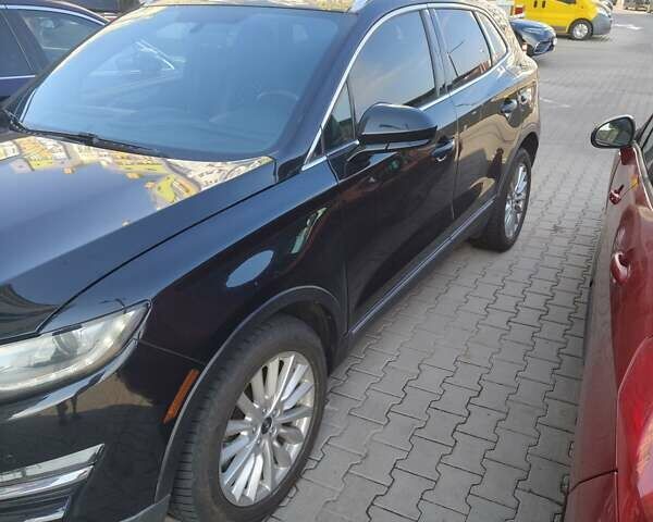 Черный Линкольн МКС, объемом двигателя 2 л и пробегом 100 тыс. км за 18300 $, фото 2 на Automoto.ua