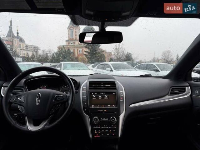 Черный Линкольн МКС, объемом двигателя 2 л и пробегом 161 тыс. км за 17500 $, фото 27 на Automoto.ua