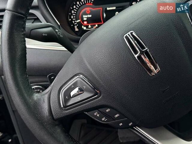 Черный Линкольн МКС, объемом двигателя 2 л и пробегом 161 тыс. км за 17500 $, фото 29 на Automoto.ua