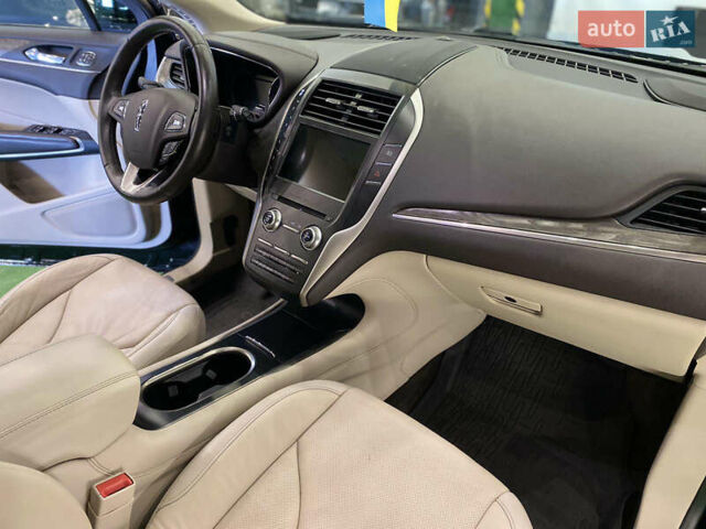 Чорний Лінкольн МКС, об'ємом двигуна 2 л та пробігом 148 тис. км за 16200 $, фото 35 на Automoto.ua