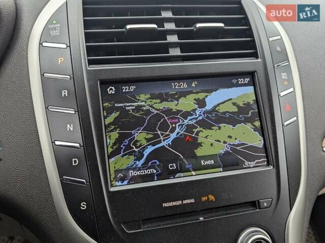 Черный Линкольн МКС, объемом двигателя 2 л и пробегом 86 тыс. км за 20300 $, фото 24 на Automoto.ua