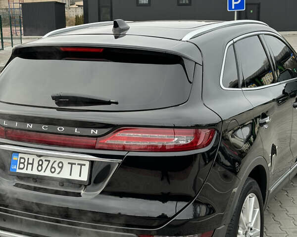 Черный Линкольн МКС, объемом двигателя 2 л и пробегом 44 тыс. км за 18999 $, фото 6 на Automoto.ua