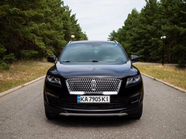Черный Линкольн МКС, объемом двигателя 2 л и пробегом 34 тыс. км за 23000 $, фото 3 на Automoto.ua