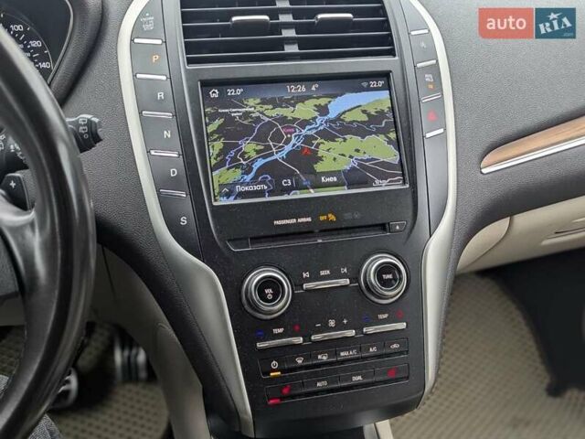 Черный Линкольн МКС, объемом двигателя 2 л и пробегом 86 тыс. км за 20300 $, фото 22 на Automoto.ua