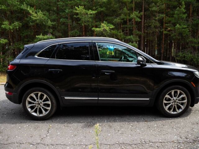 Черный Линкольн МКС, объемом двигателя 2 л и пробегом 34 тыс. км за 23000 $, фото 7 на Automoto.ua