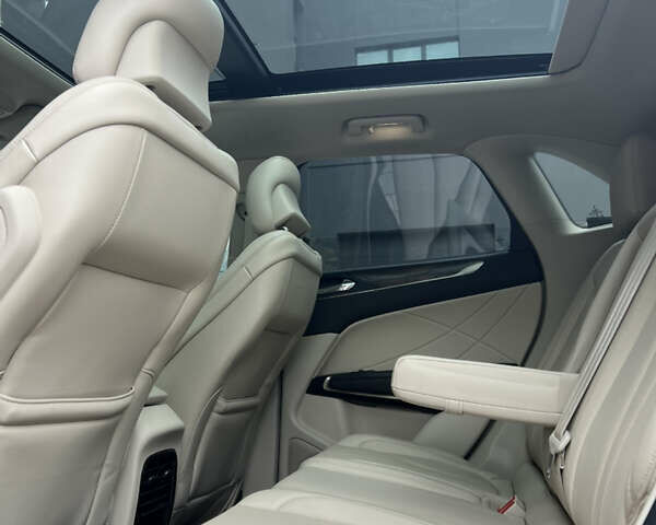 Фиолетовый Линкольн МКС, объемом двигателя 2 л и пробегом 86 тыс. км за 18250 $, фото 5 на Automoto.ua