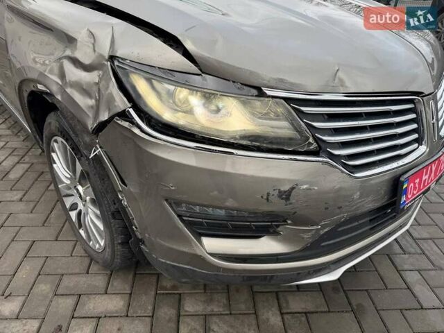 Коричневый Линкольн МКС, объемом двигателя 0 л и пробегом 150 тыс. км за 9900 $, фото 7 на Automoto.ua