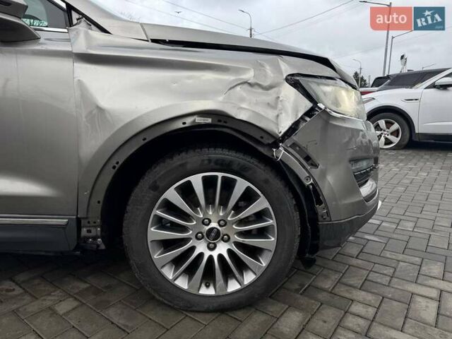 Коричневый Линкольн МКС, объемом двигателя 0 л и пробегом 150 тыс. км за 9900 $, фото 4 на Automoto.ua