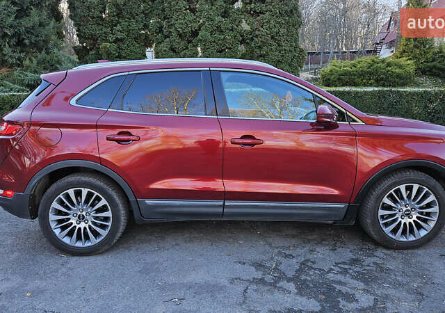 Красный Линкольн МКС, объемом двигателя 2 л и пробегом 175 тыс. км за 15700 $, фото 4 на Automoto.ua