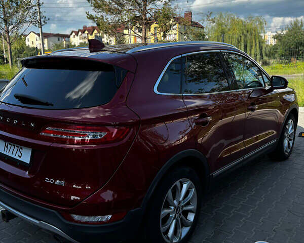Красный Линкольн МКС, объемом двигателя 2 л и пробегом 224 тыс. км за 13000 $, фото 3 на Automoto.ua