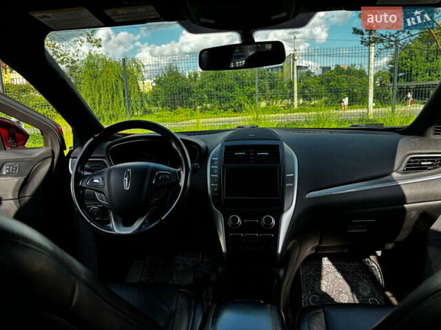 Красный Линкольн МКС, объемом двигателя 2 л и пробегом 224 тыс. км за 13000 $, фото 12 на Automoto.ua